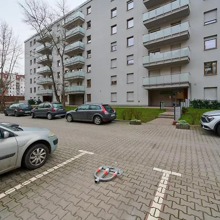 Na Szancach With Balcony By Renters ורוצלב
